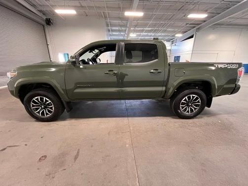 2021 Toyota Tacoma TRD Sport