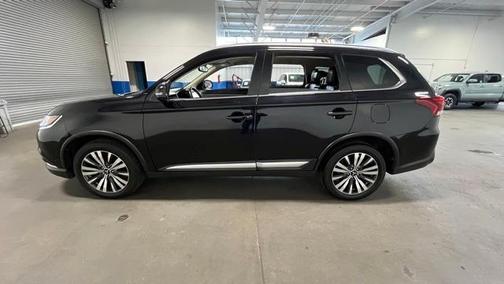 2020 Mitsubishi Outlander SEL