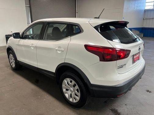 White 2018 Nissan Rogue Sport S