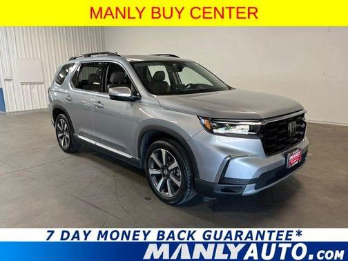 Silver 2023 Honda Pilot Touring