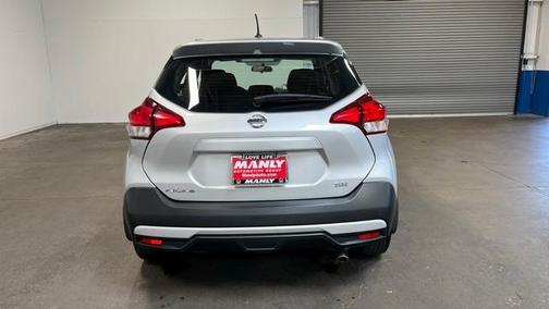 2018 Nissan Kicks SR