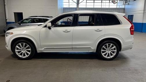 2017 Volvo XC90 T6 Inscription