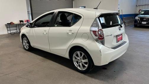 2014 Toyota Prius c Four