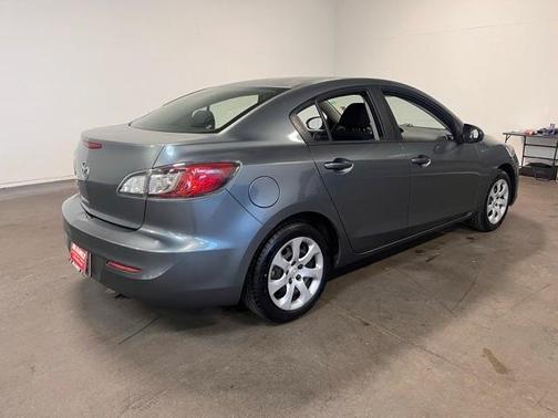 2012 Mazda Mazda3 i Sport