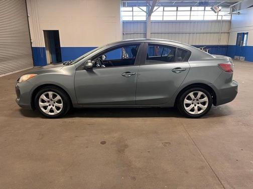 2012 Mazda Mazda3 i Sport