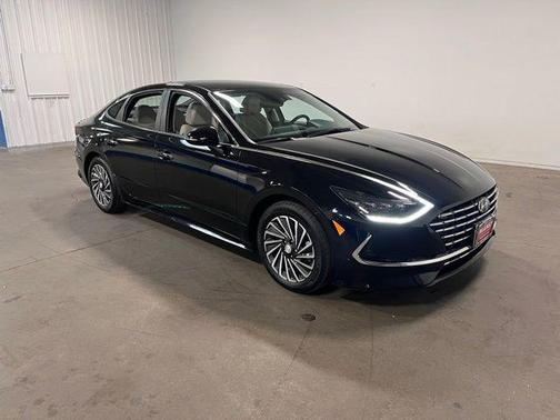 2023 Hyundai SONATA Hybrid SEL
