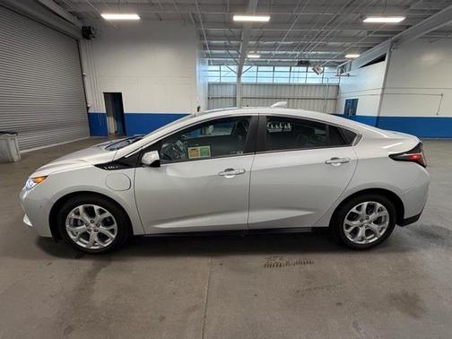2018 Chevrolet Volt Premier