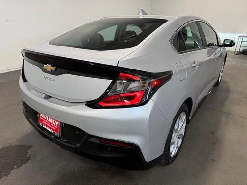 2018 Chevrolet Volt Premier