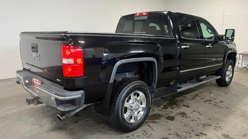 2017 GMC Sierra 2500 SLT