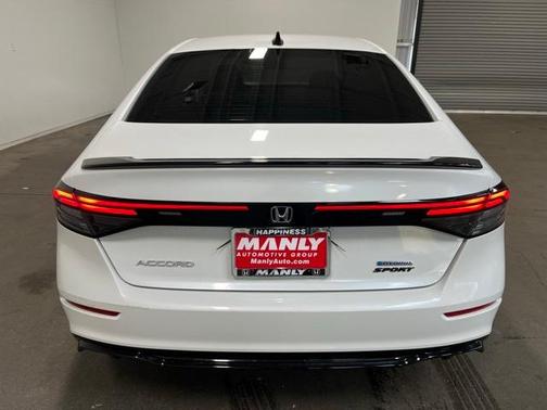 2023 Honda Accord Hybrid Sport-L