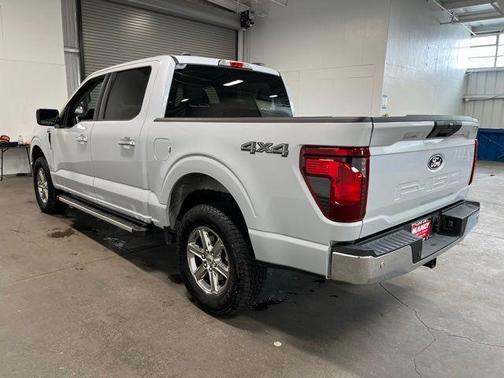 Oxford White 2025 Ford F-150 XLT