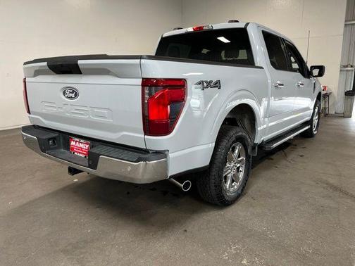 Oxford White 2025 Ford F-150 XLT