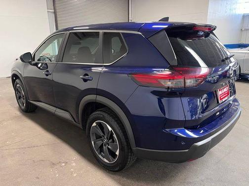 Deep Ocean Blue 2025 Nissan Rogue SV