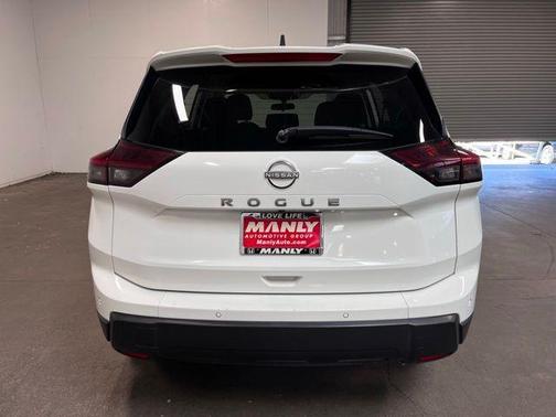 Glacier White 2024 Nissan Rogue S