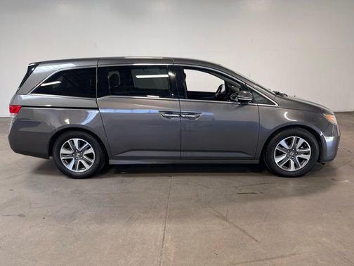 2014 Honda Odyssey Touring