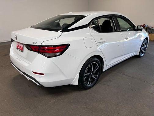 Cloud White 2024 Nissan Sentra SV