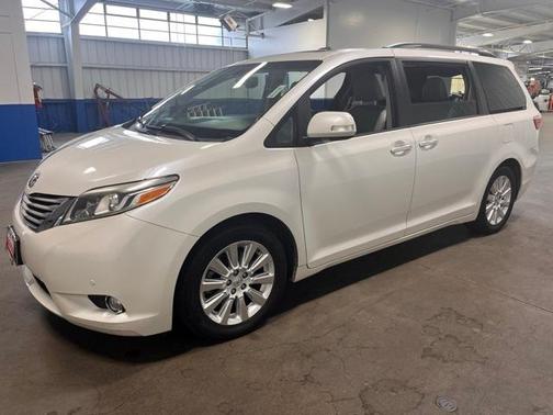 2016 Toyota Sienna Limited