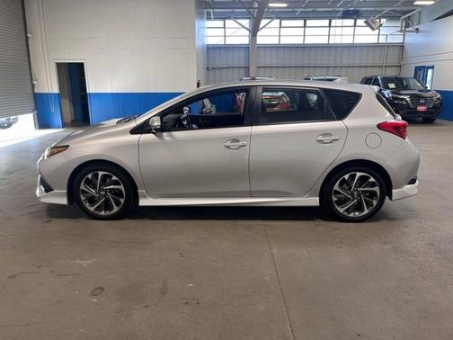 2016 Scion iM Base