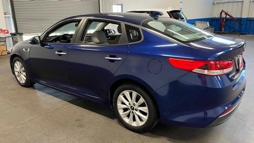 2016 Kia Optima LX