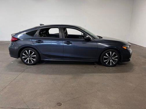 Gray 2022 Honda Civic EX-L