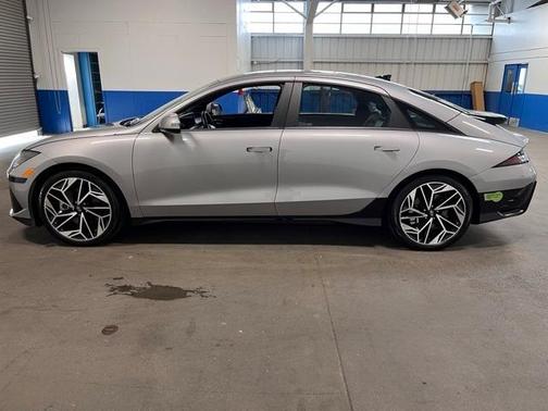 2023 Hyundai IONIQ 6 SEL