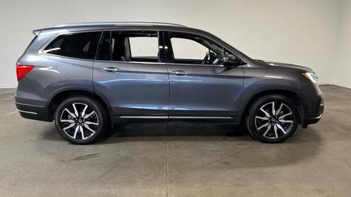 2020 Honda Pilot Touring 8-Passenger