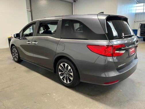 Gray 2024 Honda Odyssey EX-L