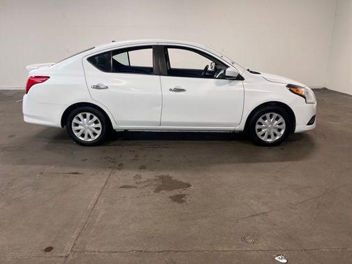 Fresh Powder 2019 Nissan Versa 1.6 SV