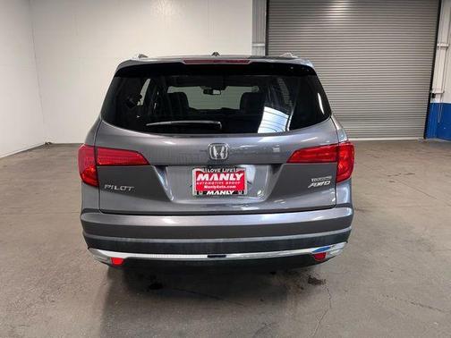 2017 Honda Pilot Touring