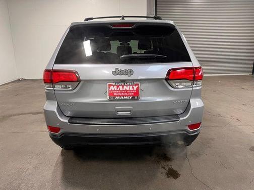 2020 Jeep Grand Cherokee Laredo