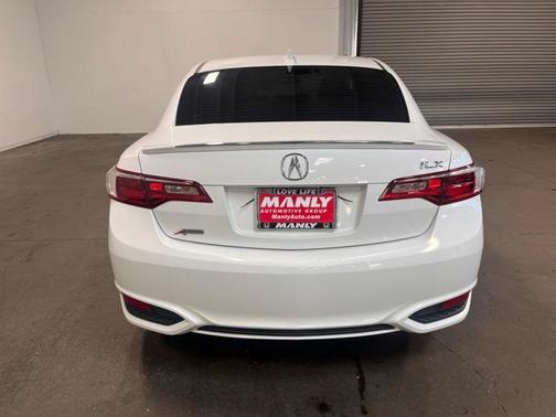 2018 Acura ILX Premium & A-SPEC Packages