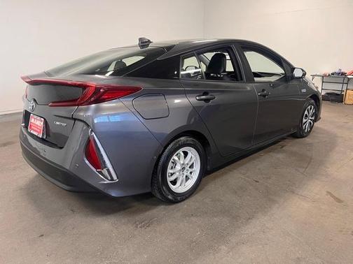 2022 Toyota Prius Prime Limited