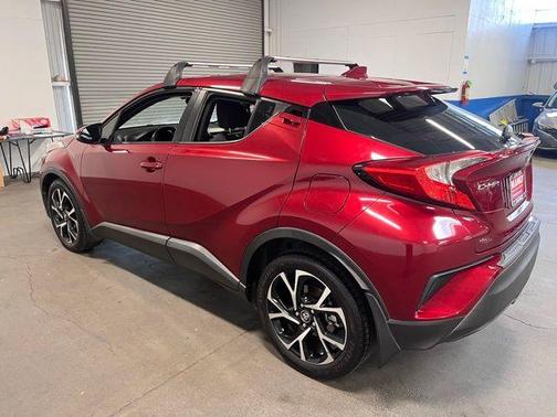 Ruby Flare 2018 Toyota C-HR XLE