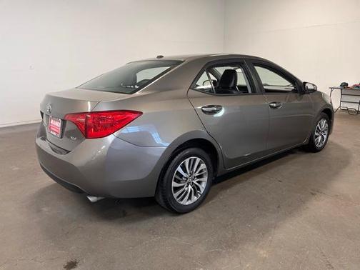2018 Toyota Corolla XLE