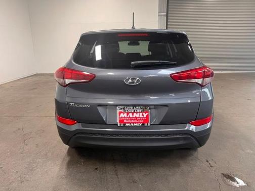 2018 Hyundai TUCSON SE
