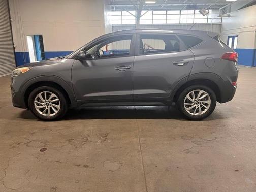 2018 Hyundai TUCSON SE