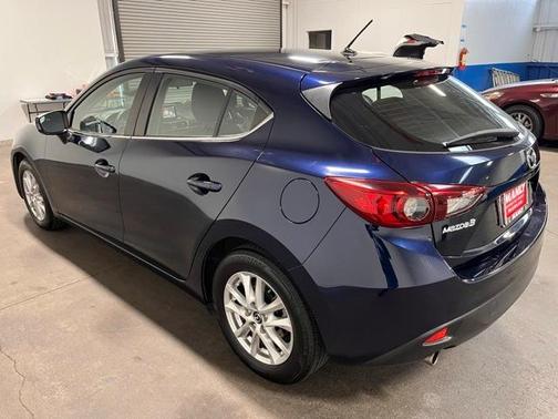 2016 Mazda Mazda3 i Touring