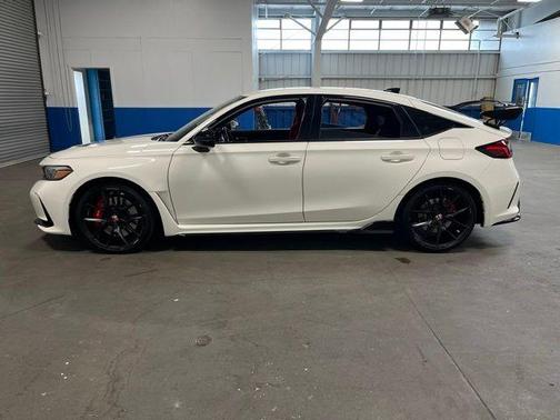 White 2023 Honda Civic Type R Base