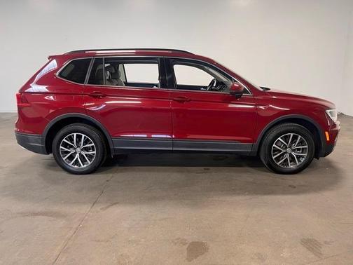 2019 Volkswagen Tiguan 2.0T SE