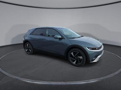 2026 Hyundai IONIQ 5 SE