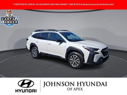 Crystal White Pearl 2023 Subaru Outback Premium
