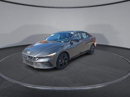 2026 Hyundai ELANTRA HEV SEL Sport