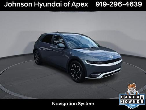2024 Hyundai IONIQ 5 SE Standard Range