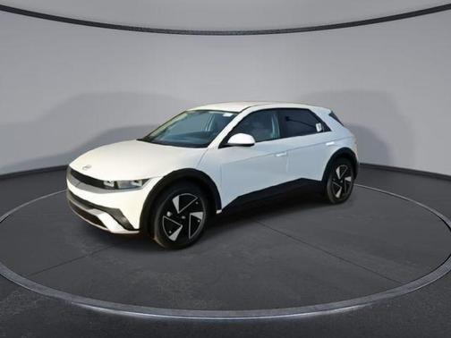 2026 Hyundai IONIQ 5 SE