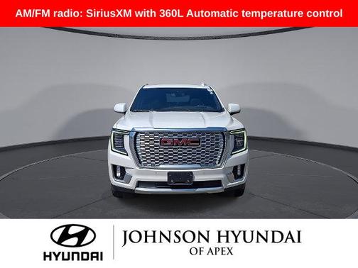 White Frost Tri-Coat 2022 GMC Yukon Denali