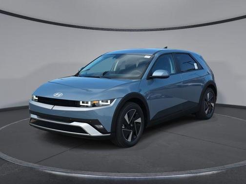 2026 Hyundai IONIQ 5 SE Standard Range