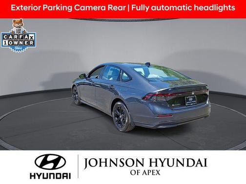 Meteorite Gray Metallic 2025 Honda Accord SE