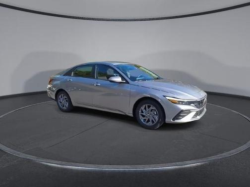 2026 Hyundai ELANTRA HEV Blue