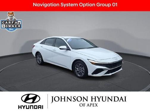 2024 Hyundai ELANTRA SEL