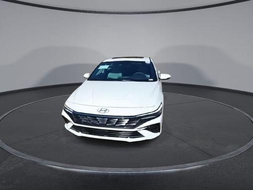 2025 Hyundai ELANTRA HEV Limited